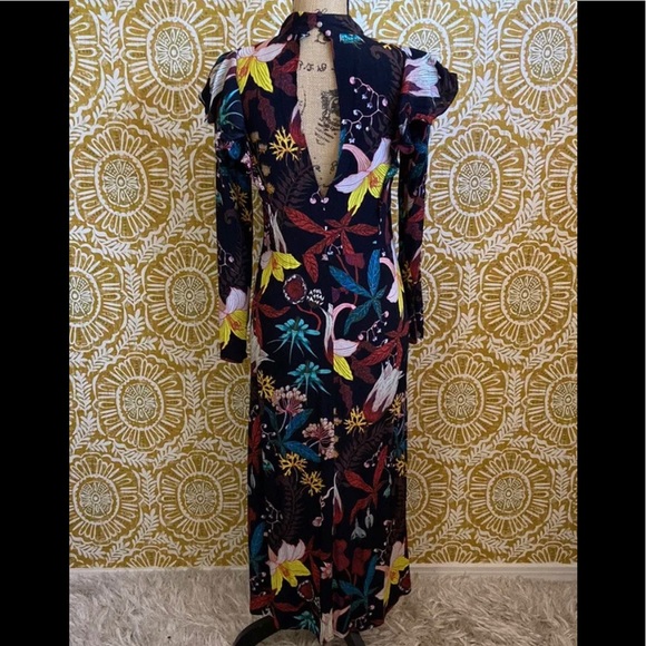 H&M FLORAL FLOWERS DRESS - Picture 7 of 8